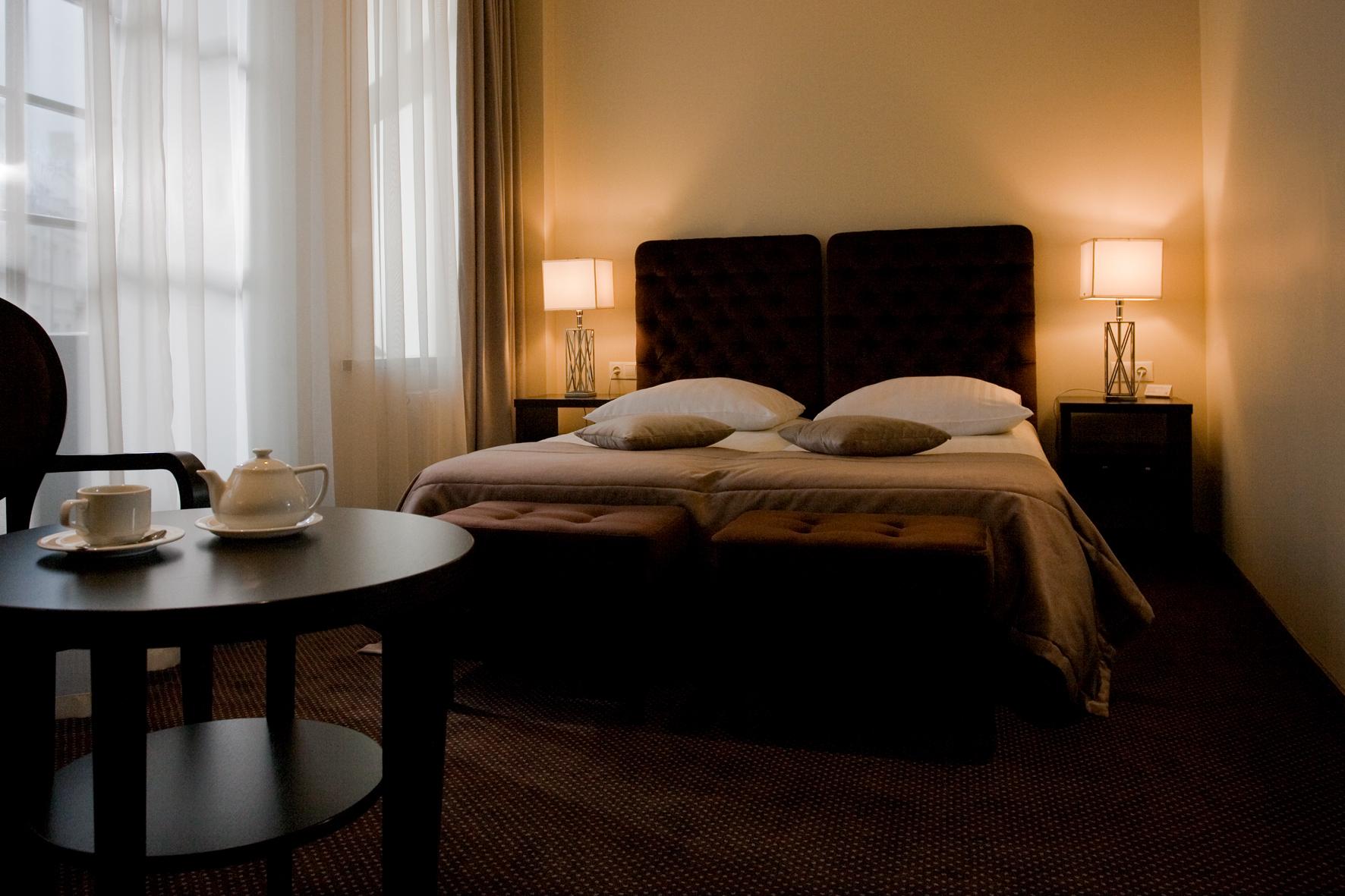 Amberton Cathedral Square 4*